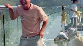 You don't know until you've tried it, Peoples reactions on the glass bridge, China