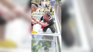 You don't know until you've tried it, Peoples reactions on the glass bridge, China