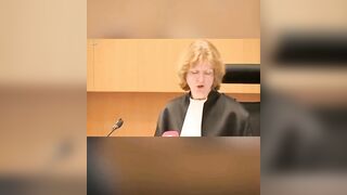 Father Throws Chair at judge after Driver who Killed his Family got 120 Hours of Community Service