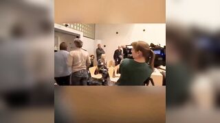 Father Throws Chair at judge after Driver who Killed his Family got 120 Hours of Community Service