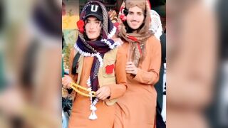 A “MARKET” FOR BUYING BOYS IN PAKISTAN! Islam is gay.