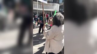 Iranians protesting against the Death Cult in Iran stumbled upon a fat piggy!