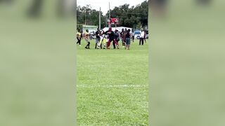 Large Brawl Erupts Between Parents at 8U Football Game in Winter Haven