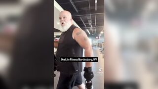 Man Interrupts Black Woman’s Gym Session, Demands She Leave or He’ll Call Cops