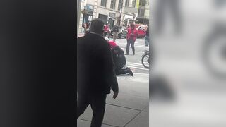 Female NYPD Officer Injured During Arrest Of Black Man In Manhattan