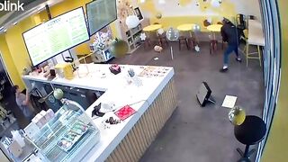 Sunny Honey Utah Boba Shop Closes Early After Black Customer Trashes the Place