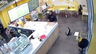 Sunny Honey Utah Boba Shop Closes Early After Black Customer Trashes the Place