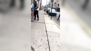 Female Family Dollar Employee Stabs Shoplifter’s Bicycle Tire