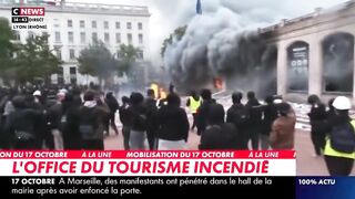 LYON IS DESCENDING INTO CHAOS!! THE CITY'S TOURIST OFFICE HAS BEEN SET ON FIRE