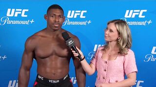 Joaquin Buckley rejected Dana and Malott handshake just to put on perfomanc like that