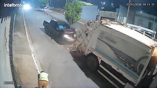 Quick Thinking Helps Sanitation Worker Avoid Major Injury in Truck Collision