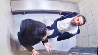 A fight inside a holding cell quickly turned into instant regret for the prisoner involved