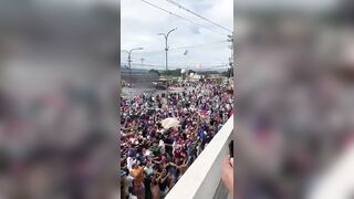 Venezuela bakery giving free bread to protesters who are Angry that the Election was rigged by Maduro (7 Dead so Far)