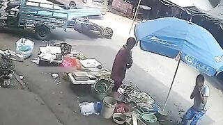 Poor Guy driving his Scooter dies in Bizarre Slit Throat Accident