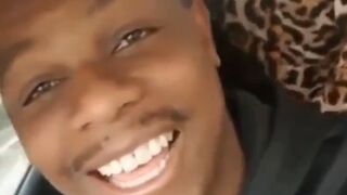 Funny Uber Driver Records when 2 Girls start Fighting in his Back Seat