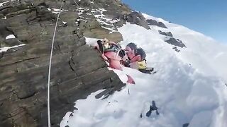During Ascent of Mt. Everest, Climbers are Face to Face with Frozen to Death Climber