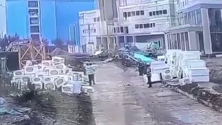 When the Crane Operator Hits the Wrong Lever....Don't Stand There either man