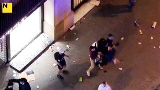 Barcelona: Footage of the arrest of one of the rioters, while he was looting a store