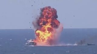 Major drug crackdown by U.S. Marines in the Pacific Ocean!