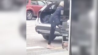Karma wasted zero time teaching her a lesson on trying to steal a shopping cart