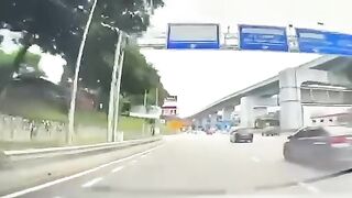 Idiot driver causes traffic policeman had accident