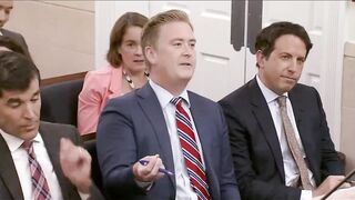 Reporter asks "Since when does Kamala harris have a Southern Accent?"