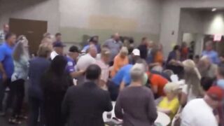 Republican Meeting in Arkansas Ends With a Crazy KO