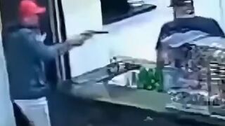 Robbery denied with the best commentary - More bullets please