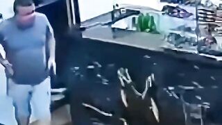 Robbery denied with the best commentary - More bullets please