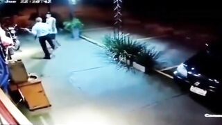 Security Guard with a Shotgun Fights..then just Decides to End the Confrontation