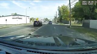 WILD: GTA Style Police Chase as Crazy Suspect Flees From Police in Reverse