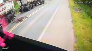 Motorcyclist Head On Collision with Truck Instant Death