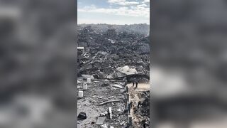 Gaza residents return to their Homes after Israeli Destruction