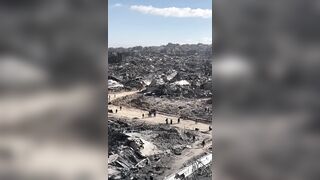 Gaza residents return to their Homes after Israeli Destruction