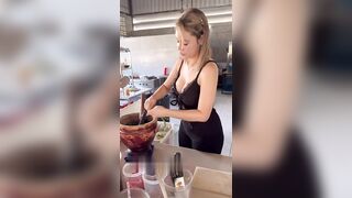 Beautiful Thai Food Lady