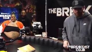 Obese Rapper that Sued Lyft Needed a Couch to Sit on During Interview Because She Couldn't Fit in any Chair.