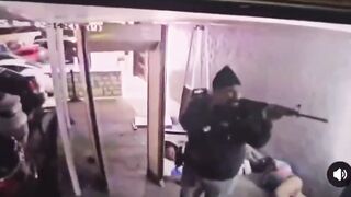 WOW: Extremely Calm Security Guard Ends Mass Shooting Attempt in Tennessee.