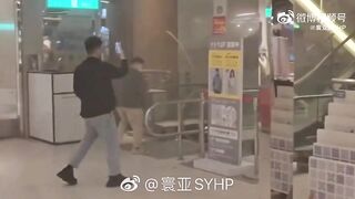 Deadly Gas explosion rips through Taiwan department store 4 people died.