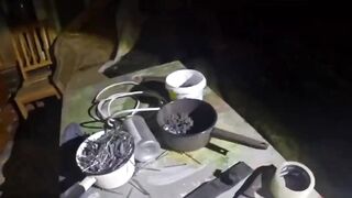 The Way Russian Police Deal with Terrorists making a Bomb to Blow Up Train Station