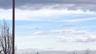 JUST NOW: Again, FedEx cargo plane to make emergency landing at Newark airport