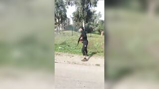 Captured Gang Leader is Cut with the Grass in Syria