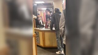 Pizza Hut Worker Deals with a Rabid Karen Hilariously!