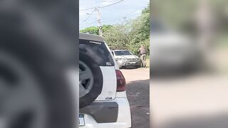 Police take their Time Killing Man Holding Woman Hostage by the Hair