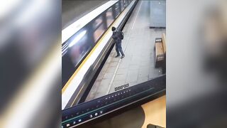 Drunk Man 'unraveled' by Commuter Train at Kurskaya Railway Station in Moscow