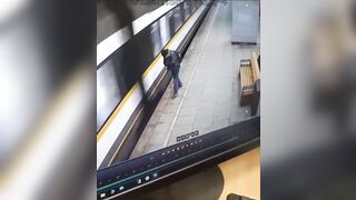 Drunk Man 'unraveled' by Commuter Train at Kurskaya Railway Station in Moscow