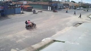 Truck full of Dirt Ends Man's Life Terribly (Watch Aftermath)