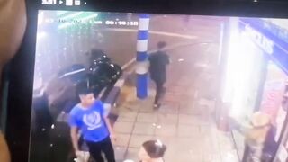 Thug vs. Liquor Store Owner in Wicked Lethal Gunfight