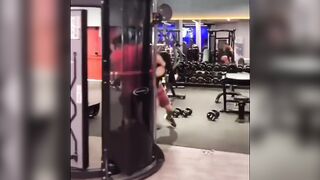 Couples Fight at the Gym is Perfect Viral Video