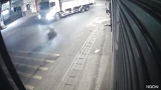 Extraordinary. Leg Severed DURING Accident Kills Driver