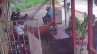 Man goes from Relaxing in a Hammock to Dead in the Hammock